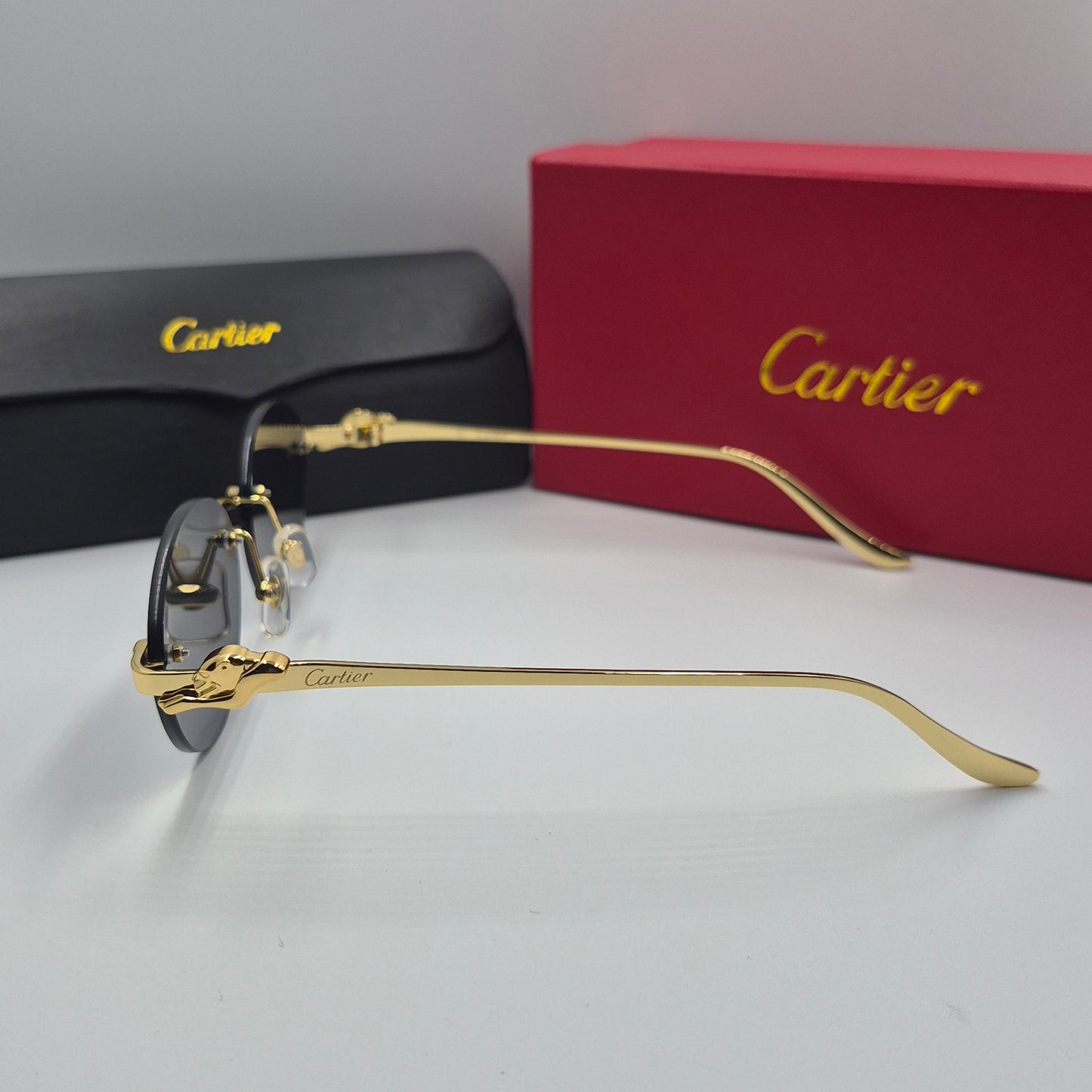 Solaires: CARTIER PANTHERE CT0504S doré noir