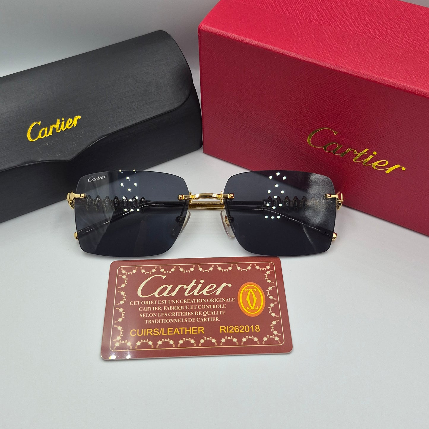 Solaires: CARTIER CLASH CT0545S doré noir