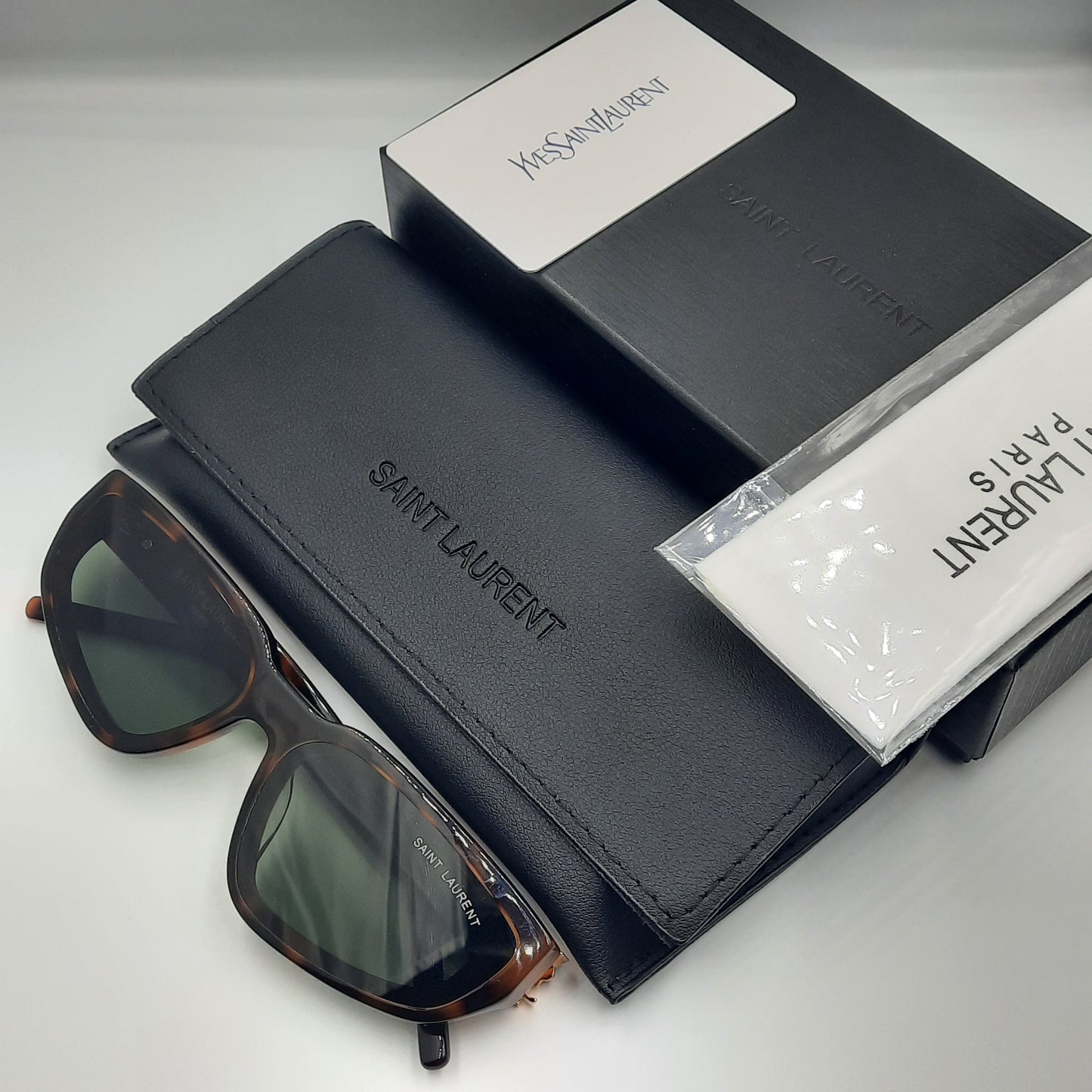 Solaires: SAINT LAURENT SL M251 vert havane doré