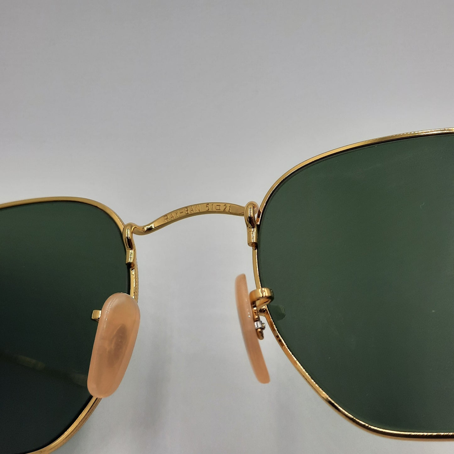 Solaires:  RAYBAN RB-3548 hexagonal Gold/vert