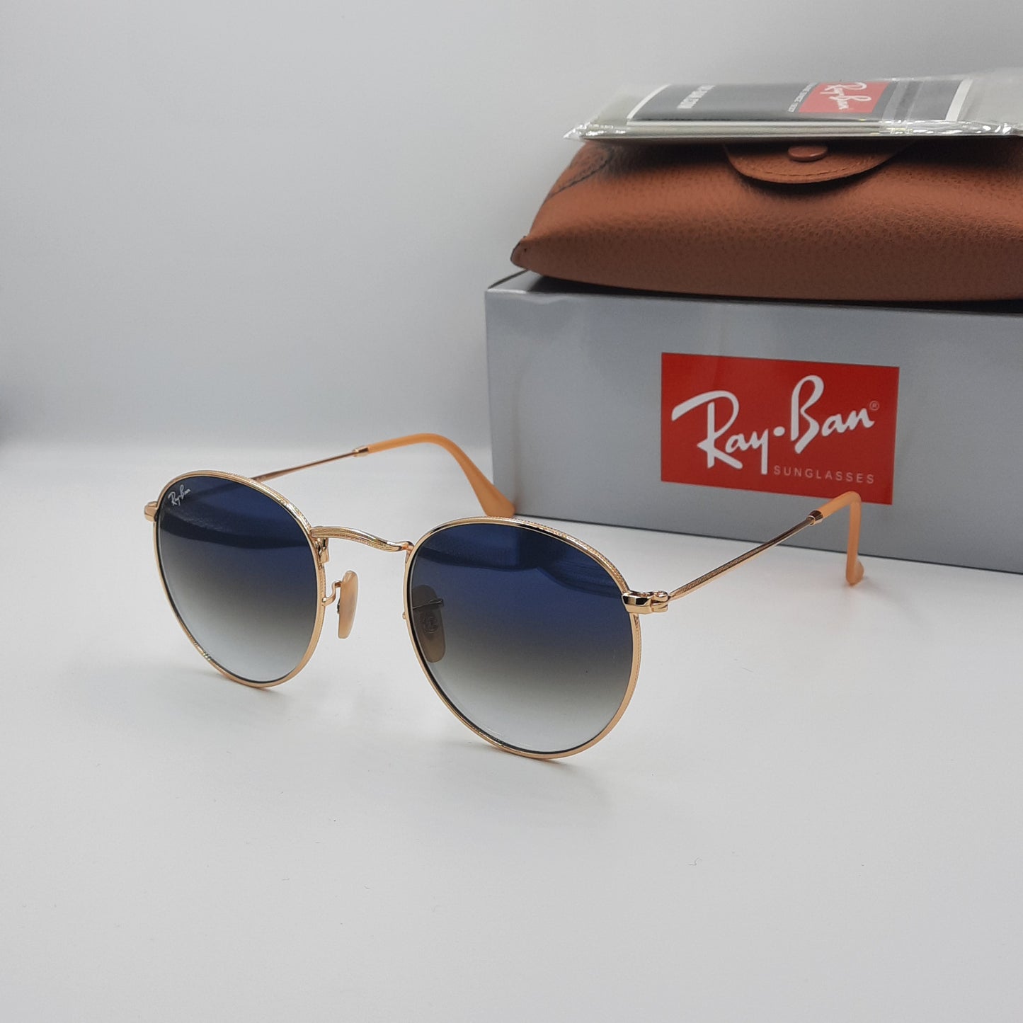 Solaires:  RAYBAN RB-3447 ROUND doré/bleu deg rond