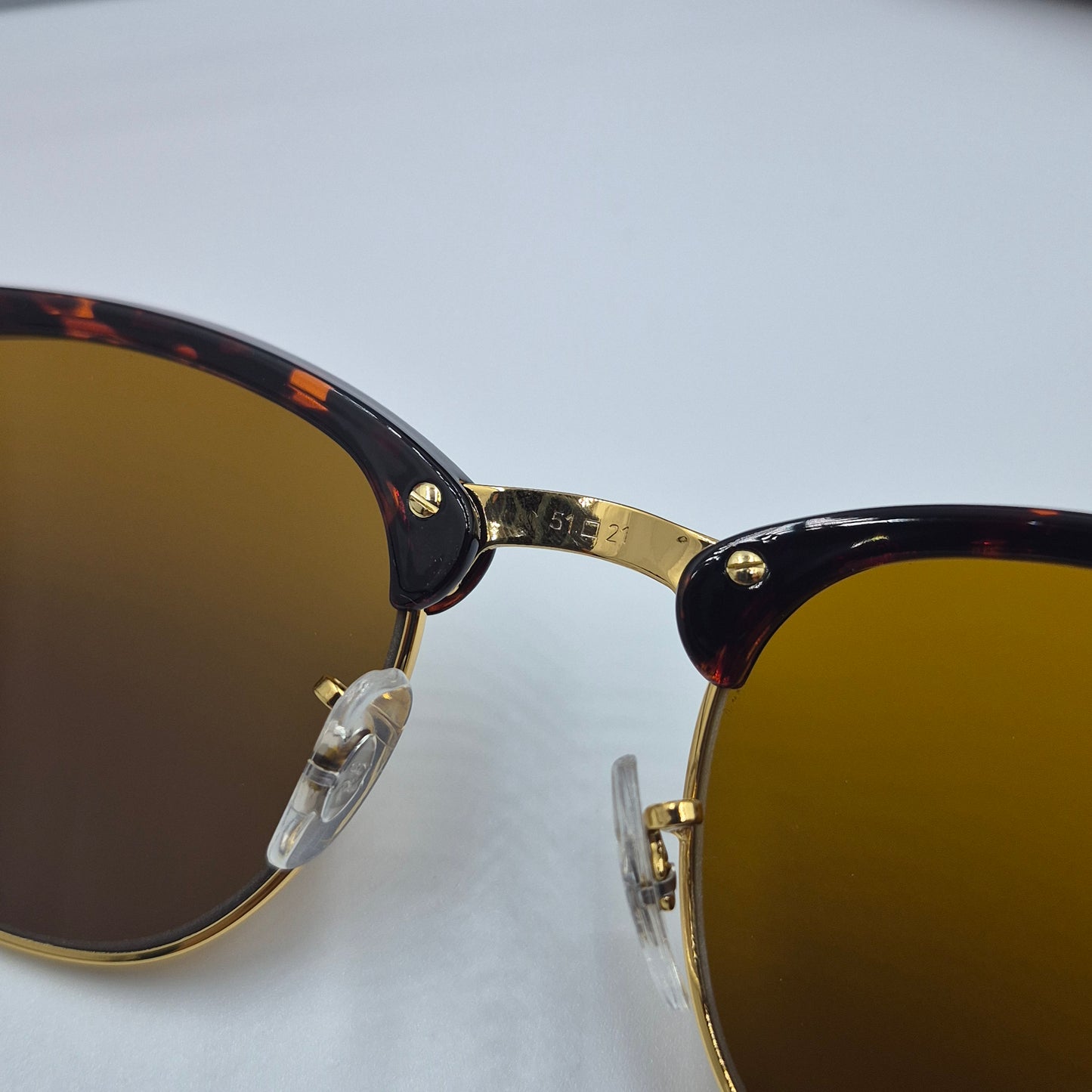 Solaires: Clubmaster RB-3016 Mr/Gold/Havane