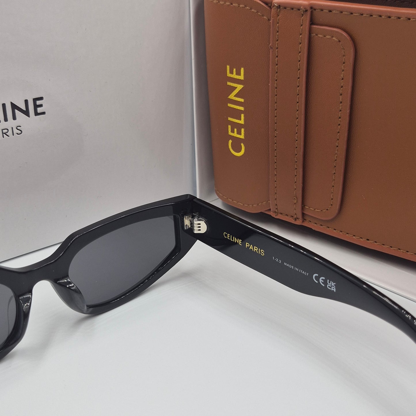 Solaires: CELINE Triomphe CL40269N argent noir
