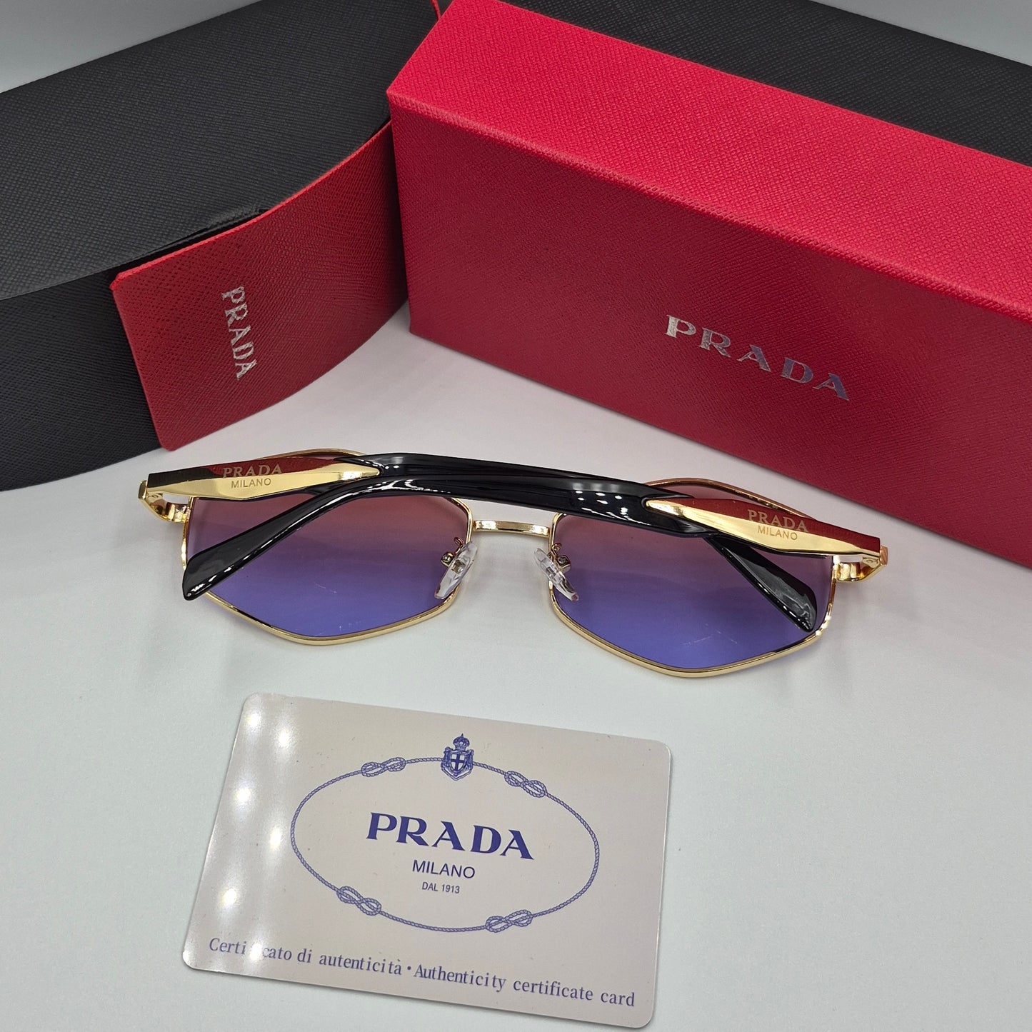 Solaires: PRADA  rose californie